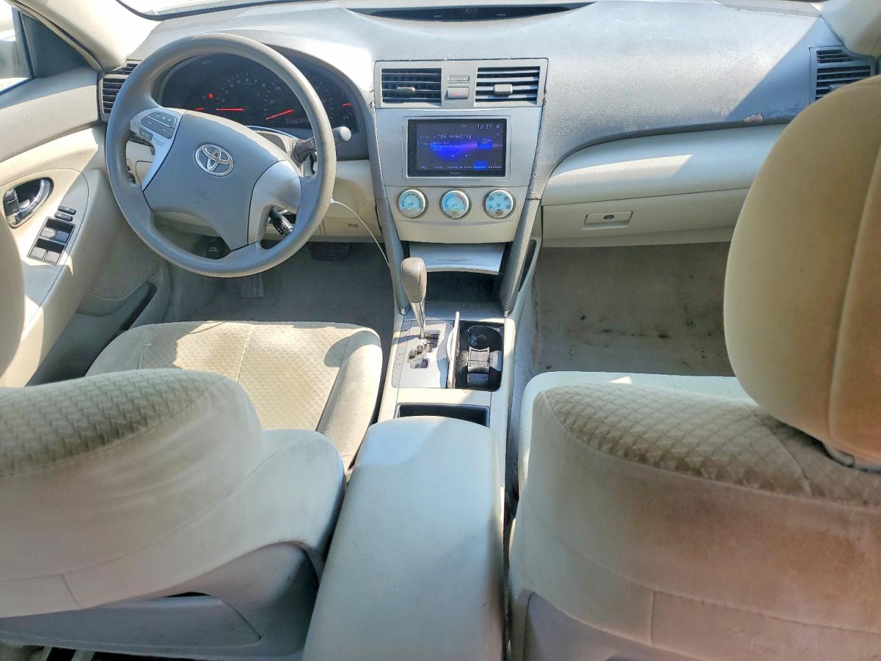 2009 TOYOTA CAMRY LE photo 15