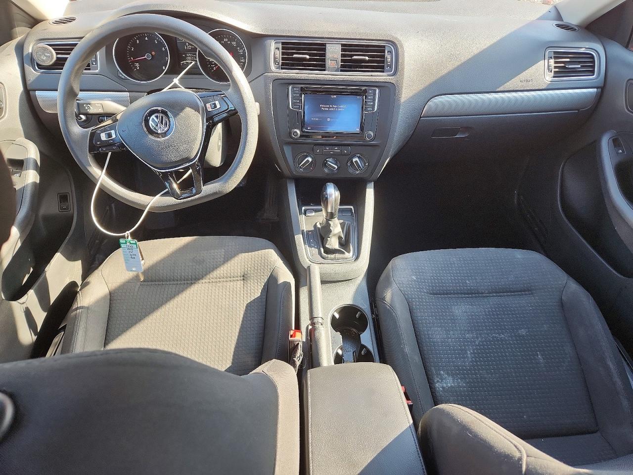 2016 VOLKSWAGEN JETTA SE photo 15