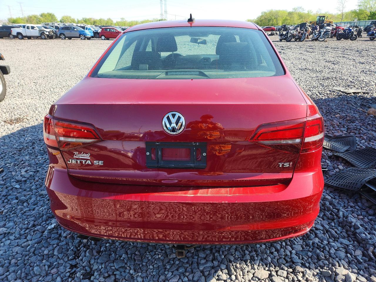 2016 VOLKSWAGEN JETTA SE photo 11