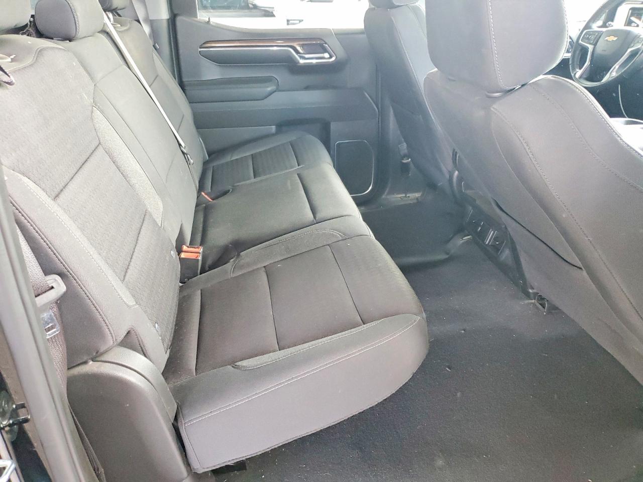 2023 CHEVROLET SILVERADO K1500 LT photo 28