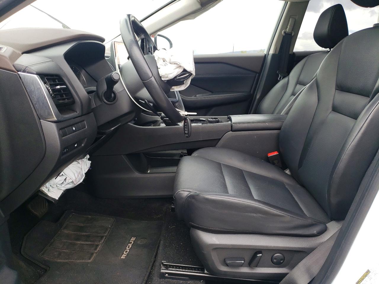 2021 NISSAN ROGUE SV photo 7