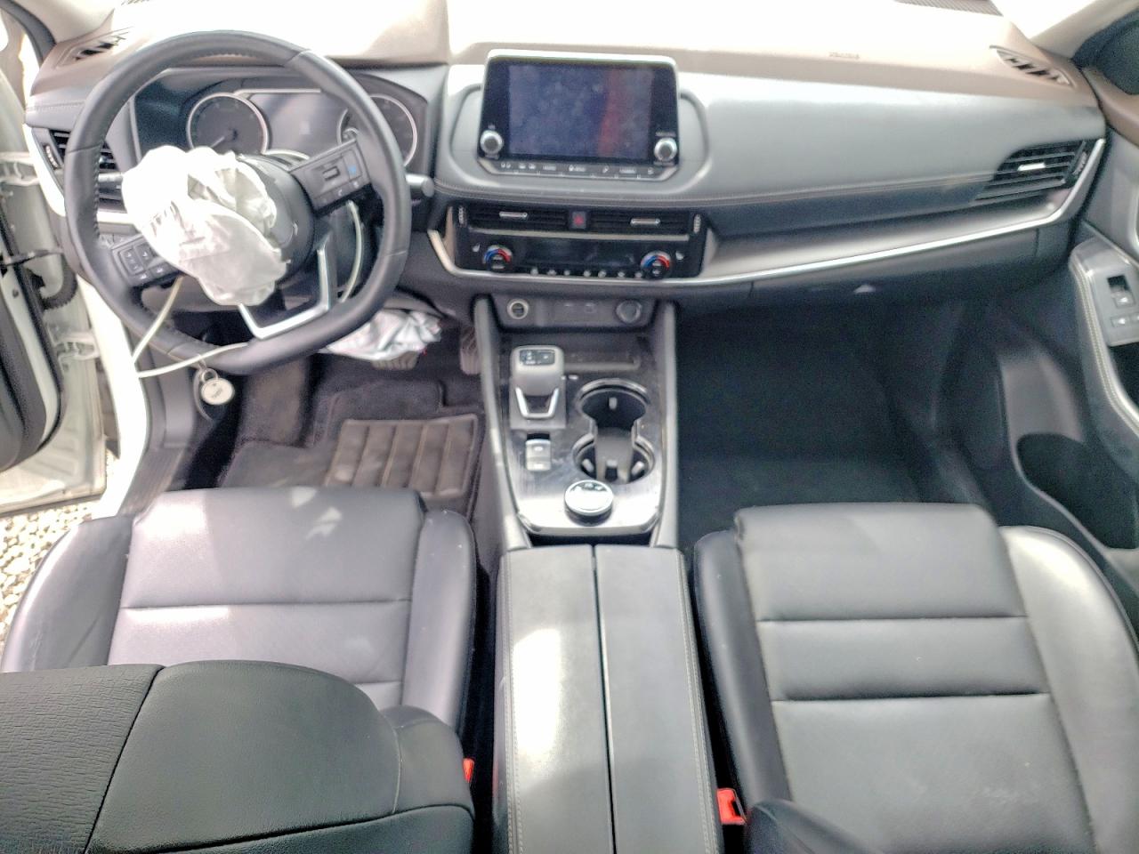 2021 NISSAN ROGUE SV photo 8
