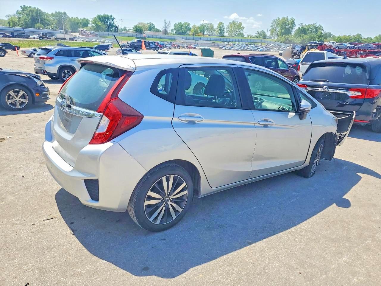 2015 HONDA FIT EX photo 5
