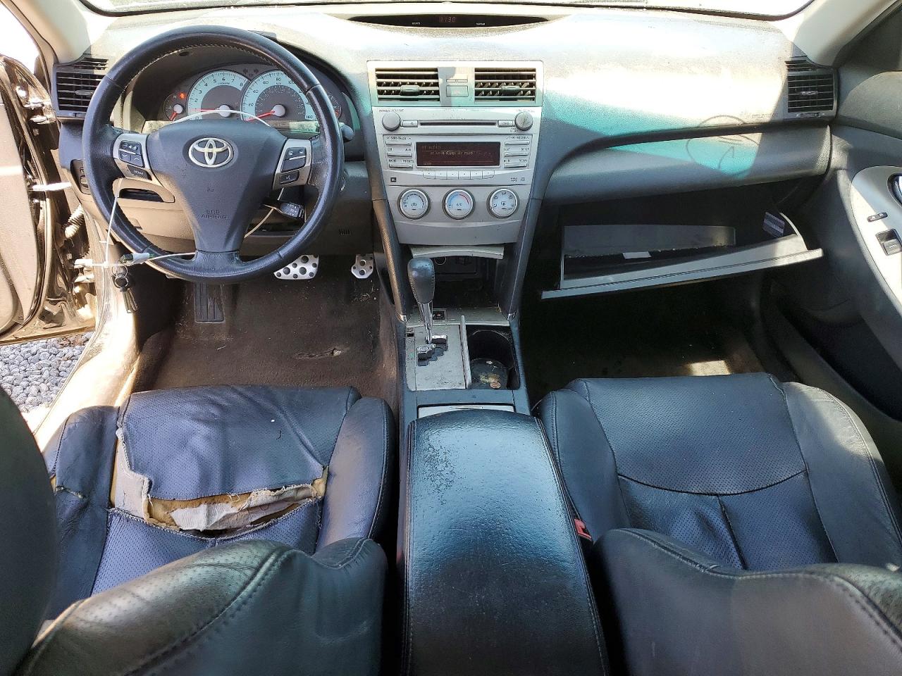 2010 TOYOTA CAMRY SE V6 photo 15
