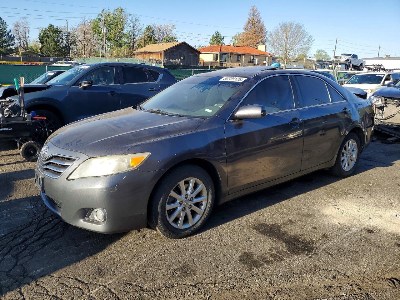 2011 TOYOTA CAMRY