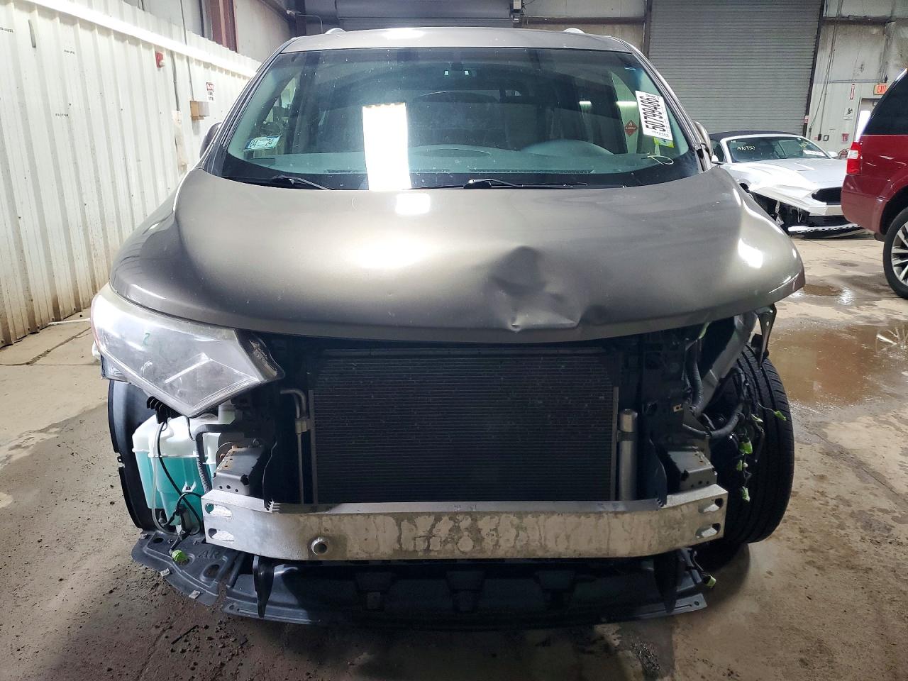 2016 NISSAN QUEST 3.5 SV photo 9