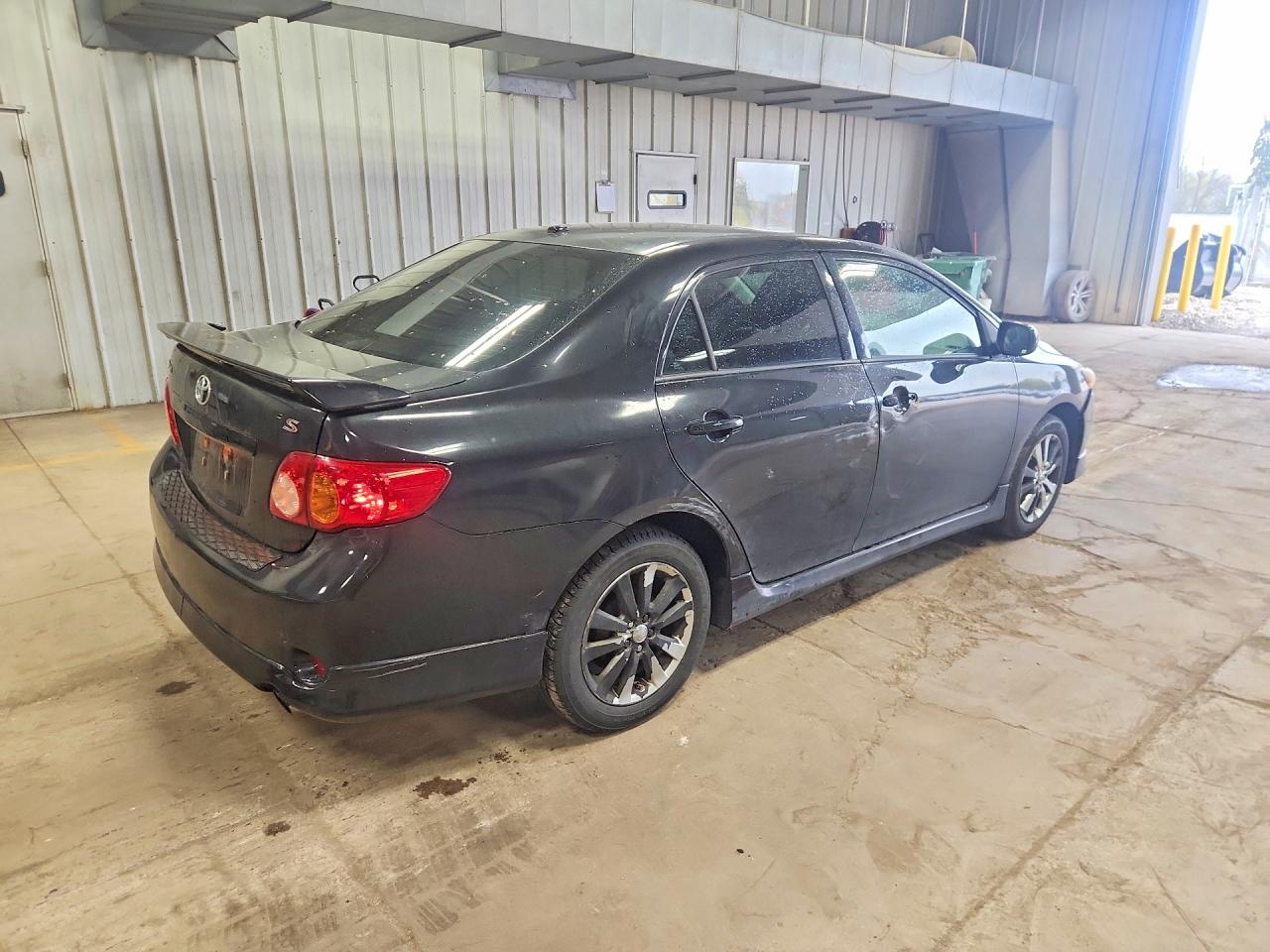 2010 TOYOTA COROLLA S photo 7