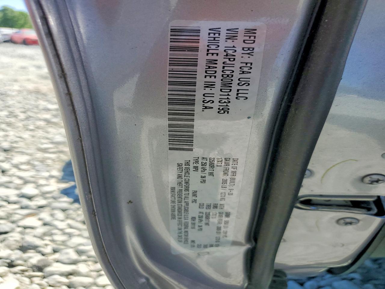 2021 JEEP CHEROKEE LATITUDE photo 13