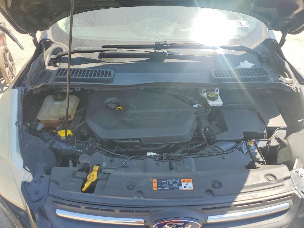 2015 FORD ESCAPE SE photo 34