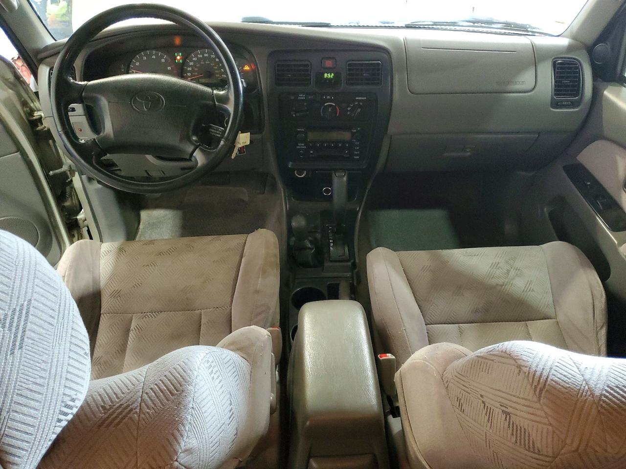 2001 TOYOTA 4RUNNER SR5 photo 15