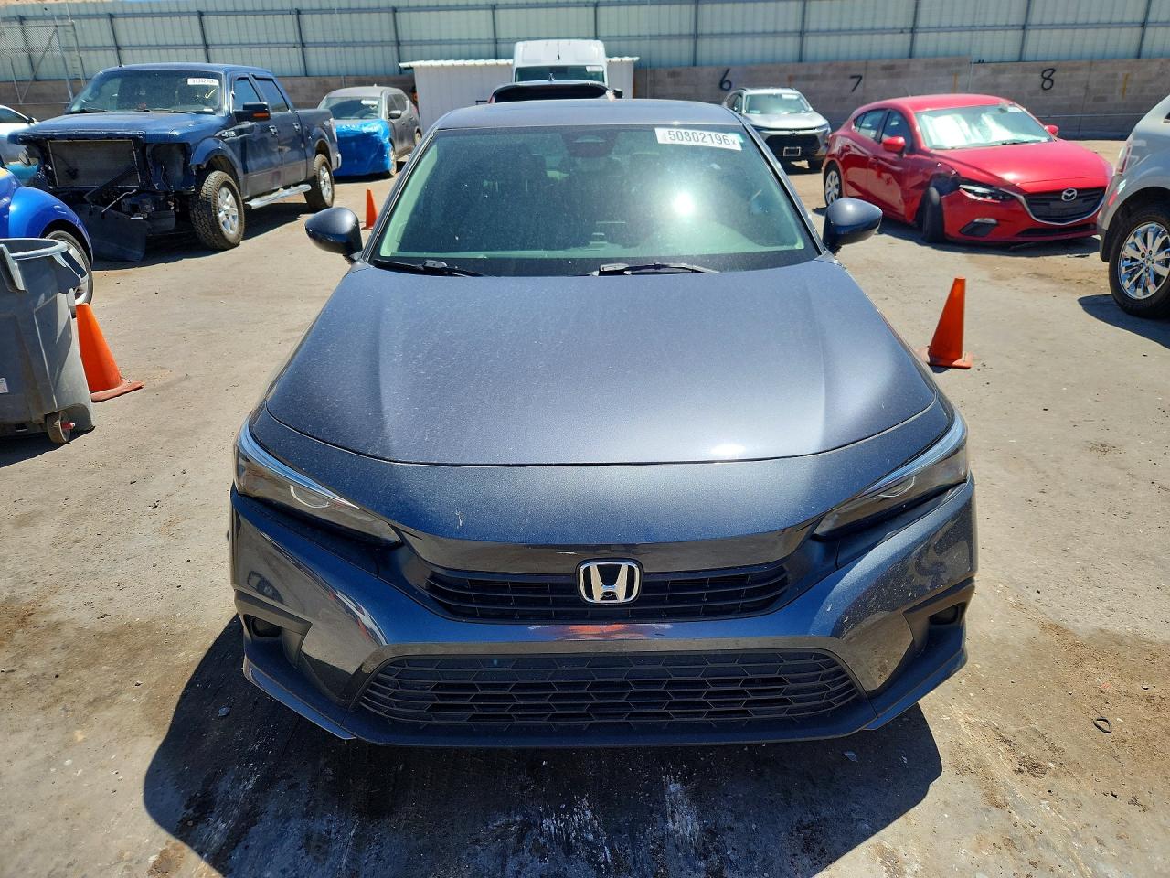 2022 HONDA CIVIC EX photo 9