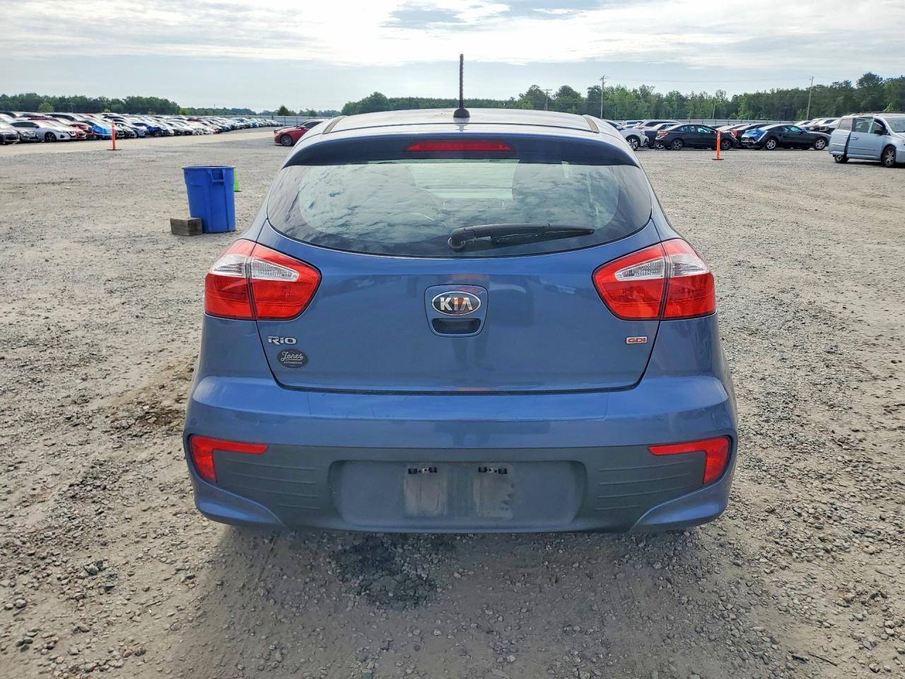 2016 KIA RIO LX photo 6