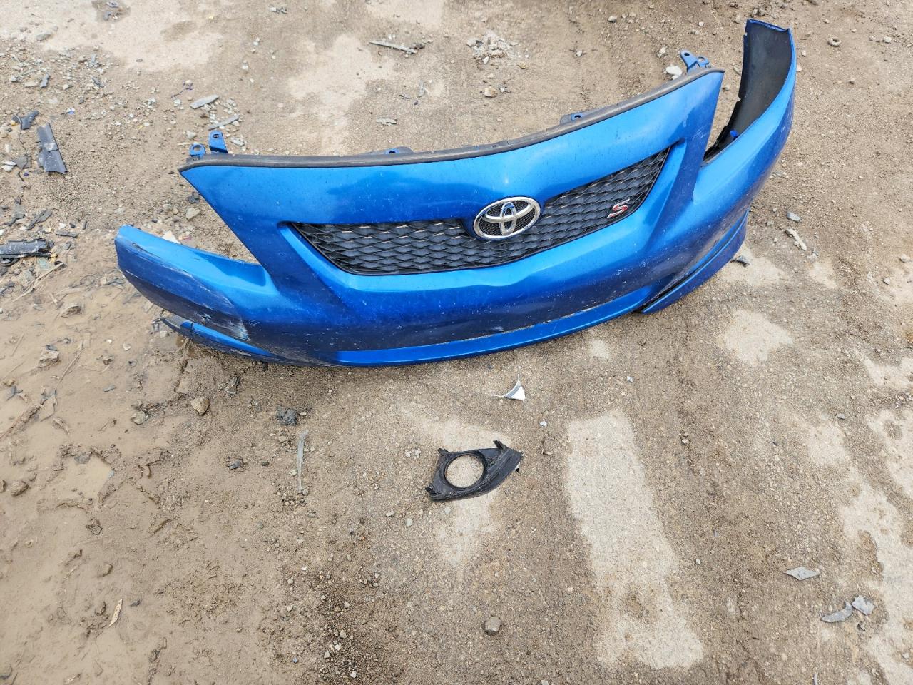 2010 TOYOTA COROLLA S photo 34