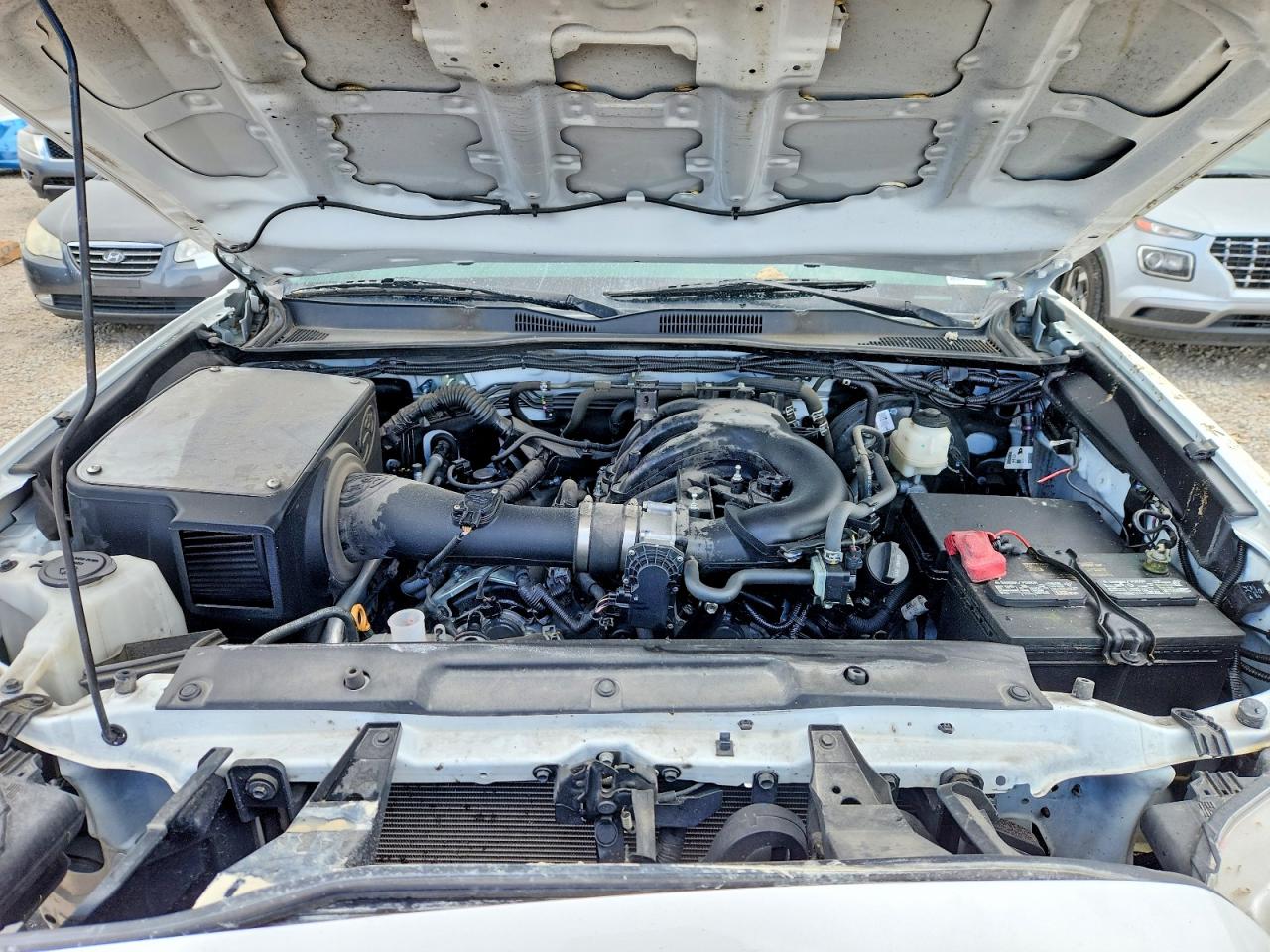 2022 TOYOTA TACOMA SR V6 photo 11