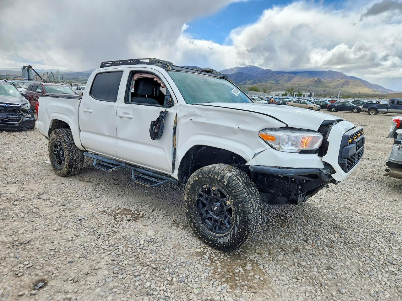 2022 TOYOTA TACOMA SR V6 photo 4