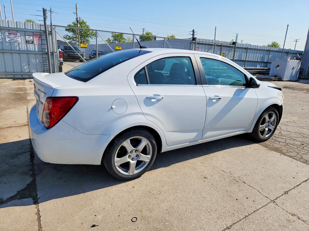2014 CHEVROLET SONIC LTZ photo 5