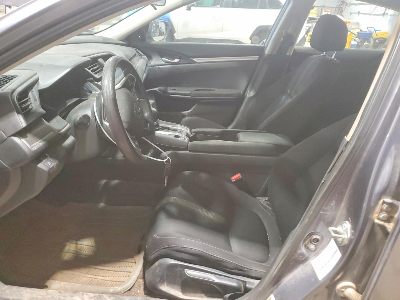 2020 HONDA CIVIC LX photo 19
