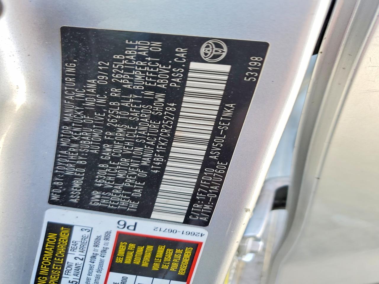 2012 TOYOTA CAMRY LE photo 12