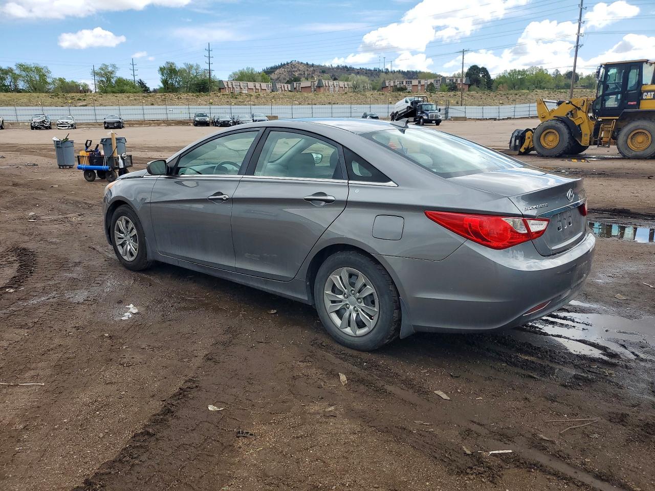2013 HYUNDAI SONATA GLS photo 4