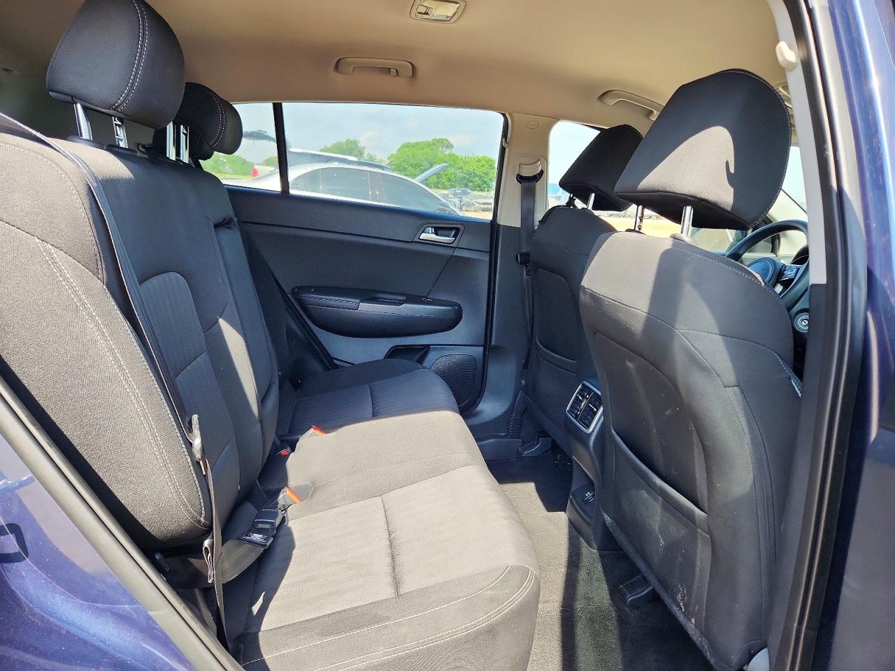 2021 KIA SPORTAGE LX photo 31