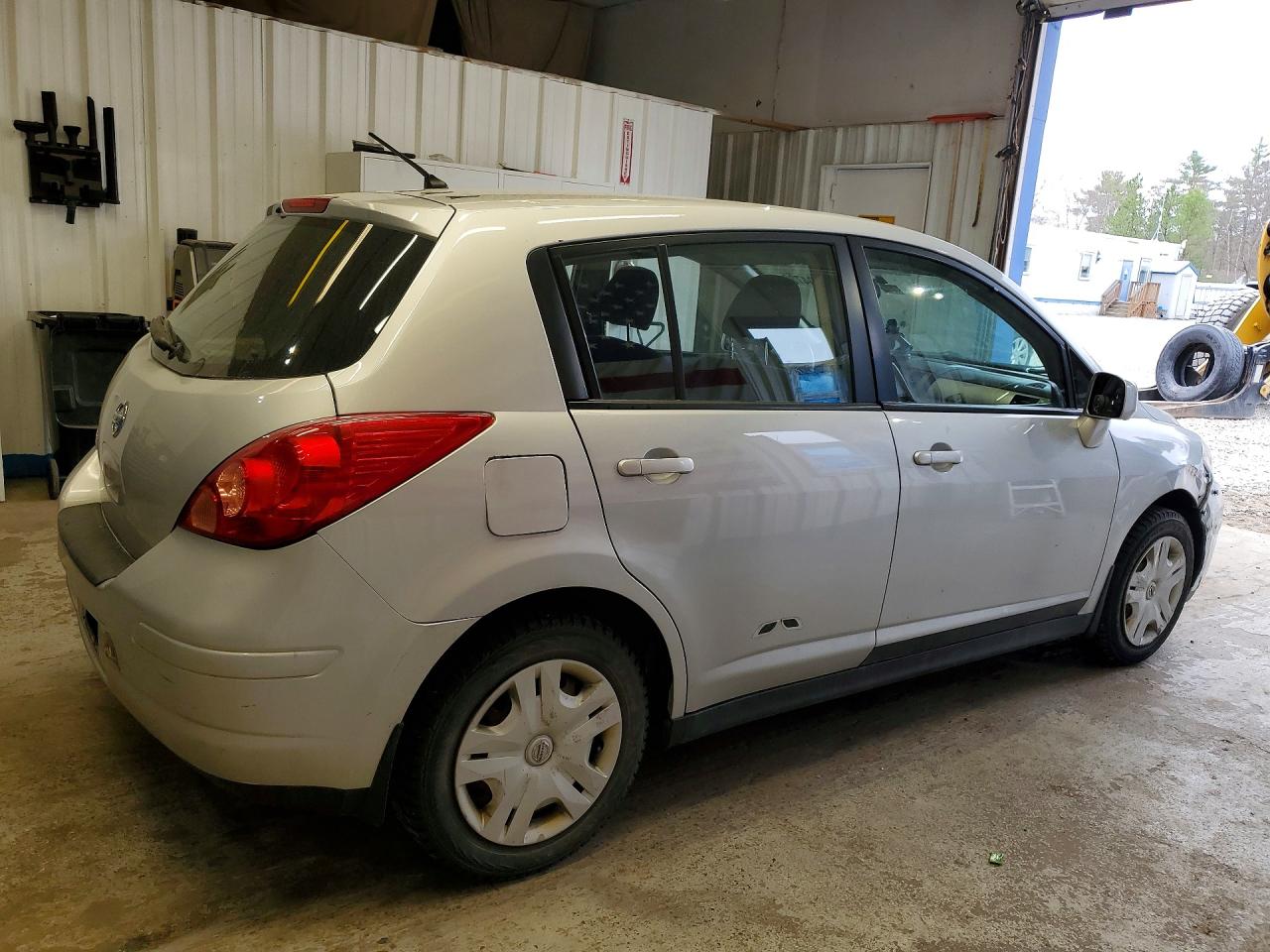 2011 NISSAN VERSA 1.8 S photo 7