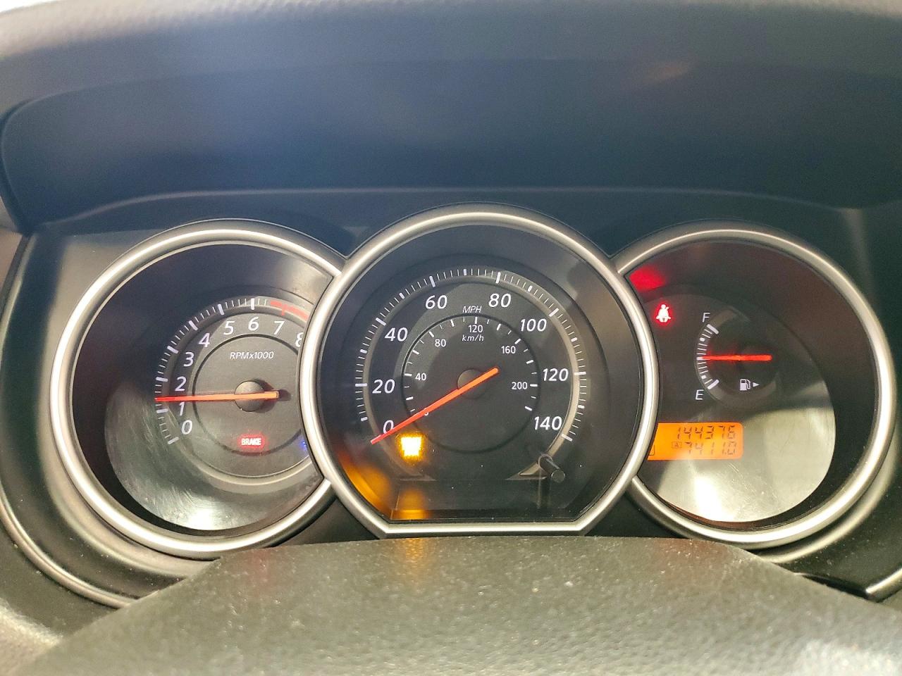 2011 NISSAN VERSA 1.8 S photo 25