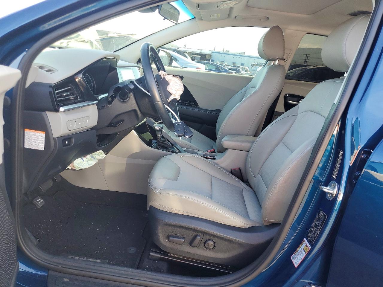 2022 KIA NIRO LXS SPECIAL EDITION photo 13