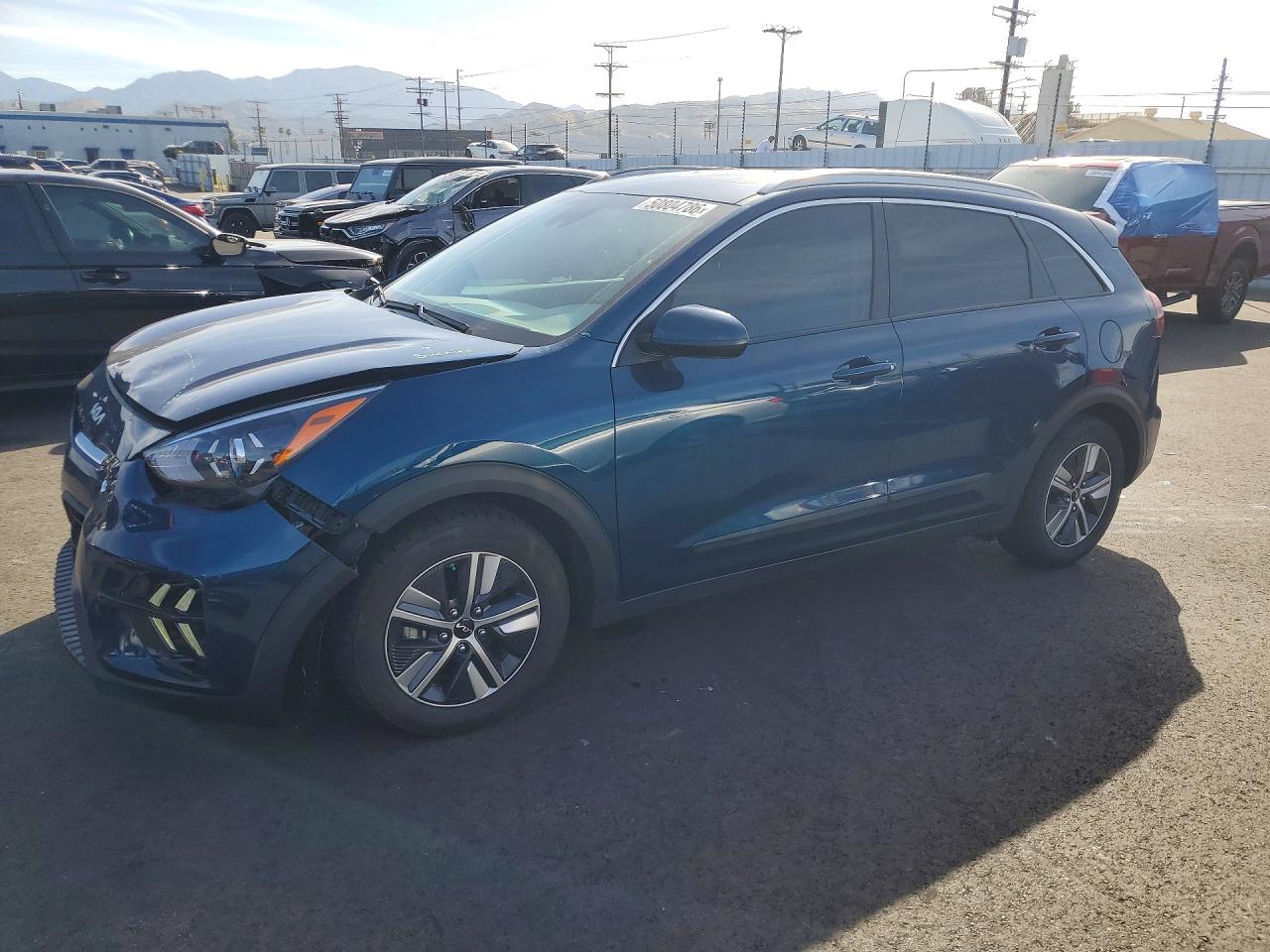 2022 KIA NIRO