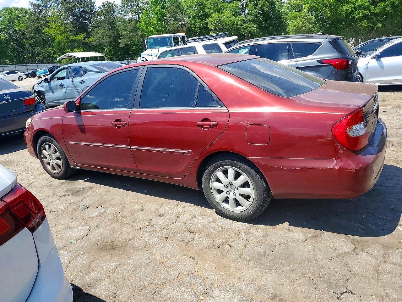 2003 TOYOTA CAMRY XLE photo 4