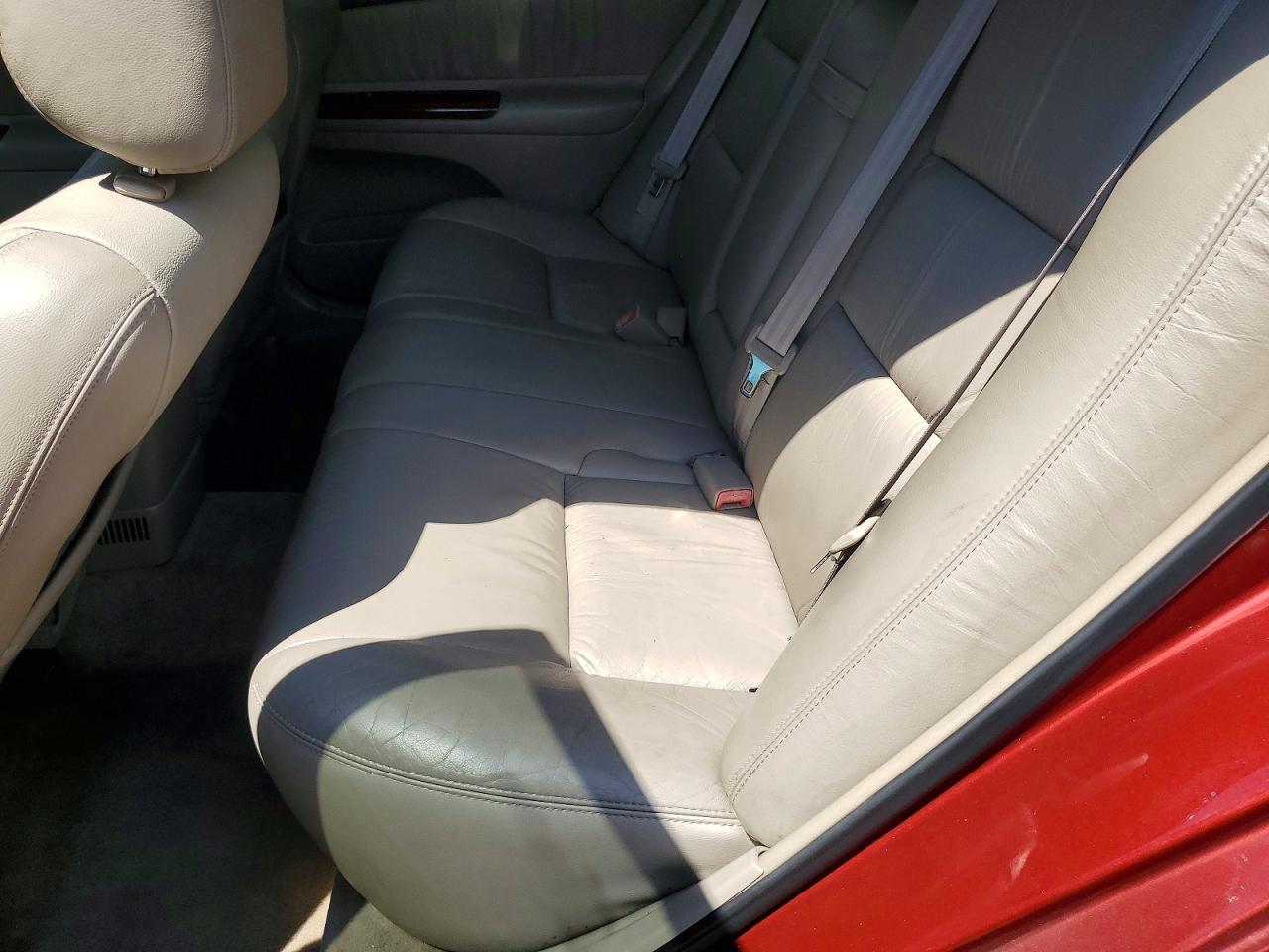 2003 TOYOTA CAMRY XLE photo 28