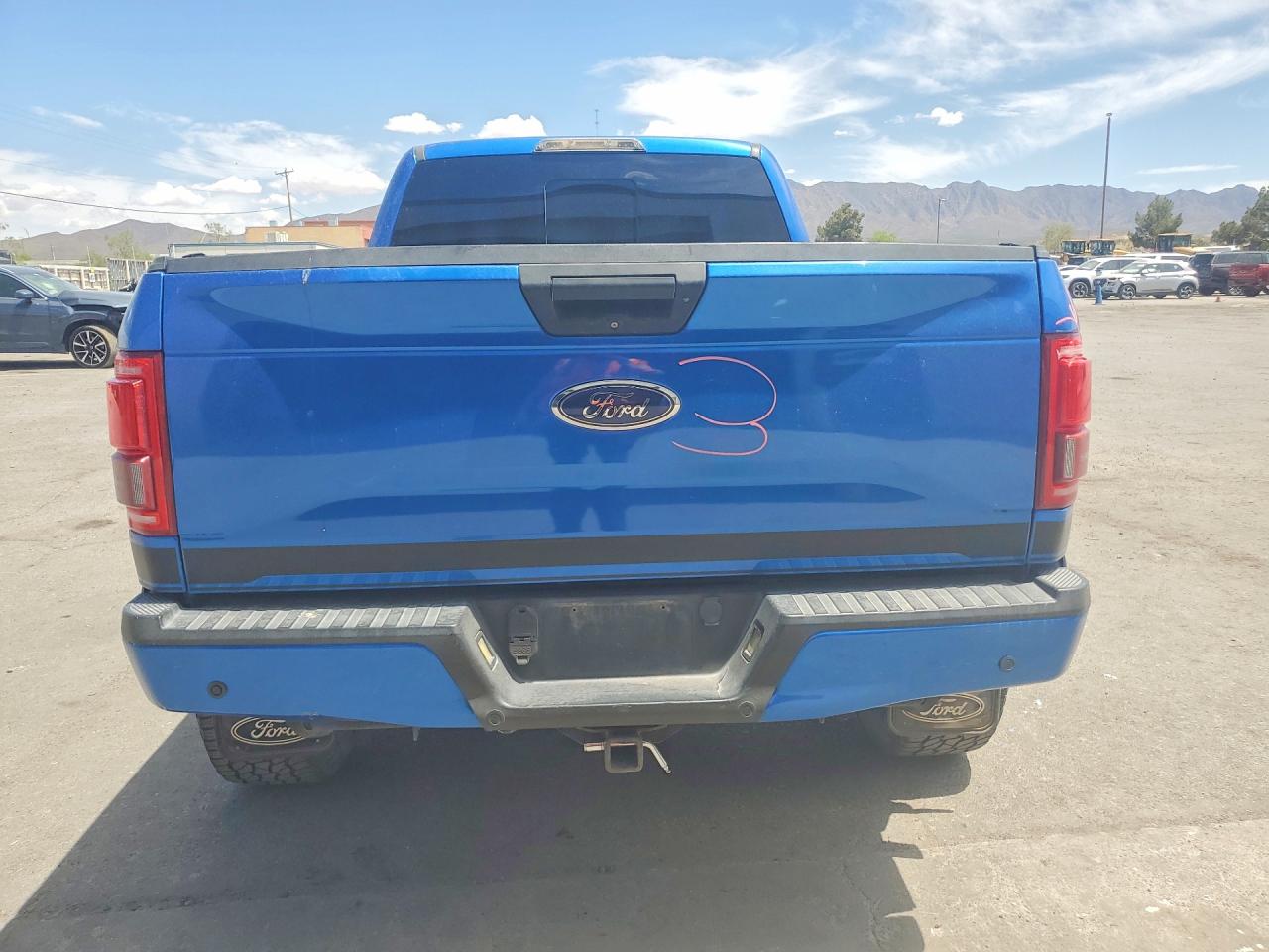 2016 FORD F150 SUPERCREW photo 11