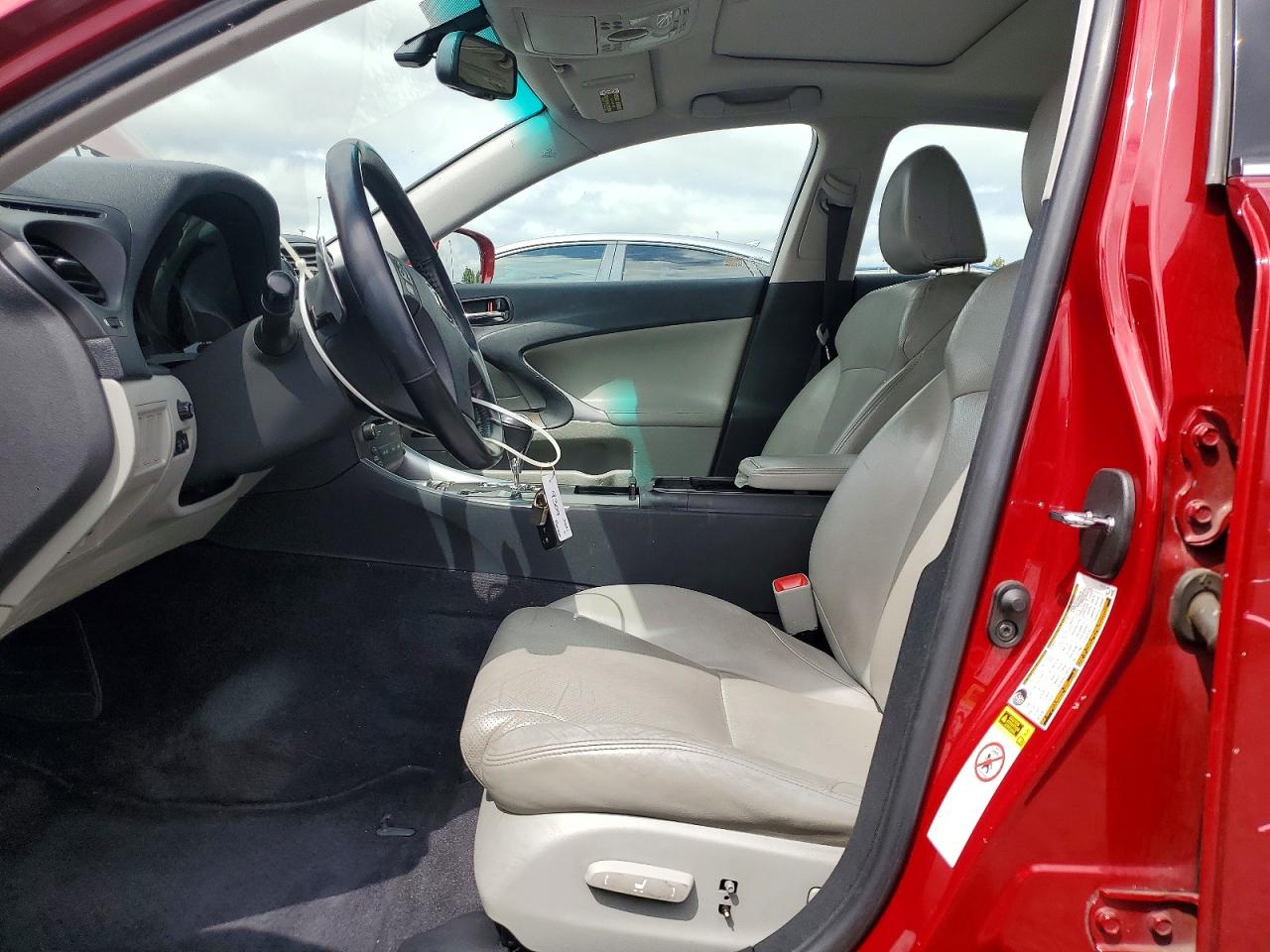 2007 LEXUS IS 250 photo 19