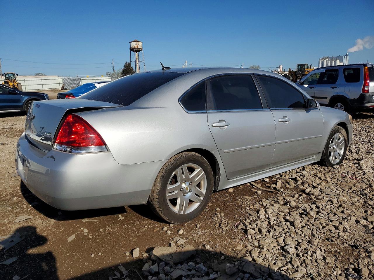 2011 CHEVROLET IMPALA LT photo 5