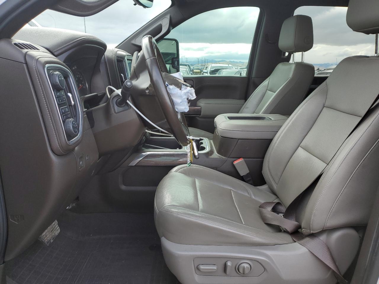 2020 CHEVROLET SILVERADO K3500 LTZ photo 19