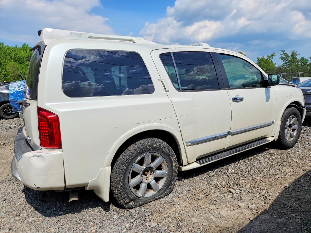 2005 INFINITI QX56 BASE photo 3