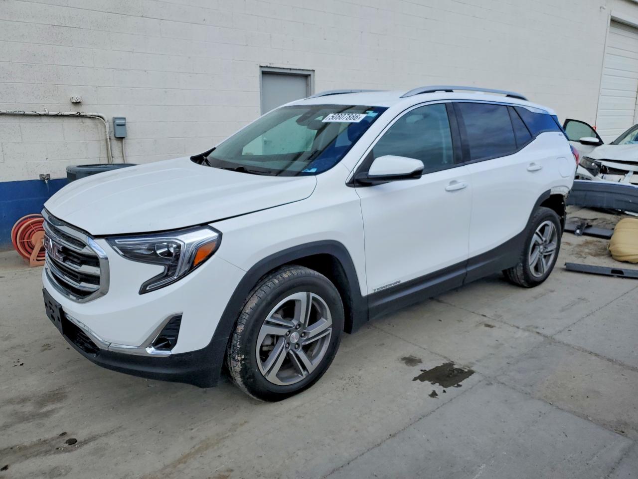 2020 GMC TERRAIN