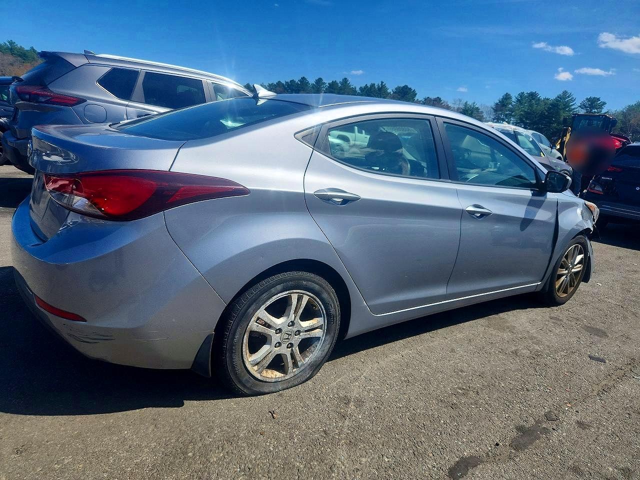 2015 HYUNDAI ELANTRA SE photo 5