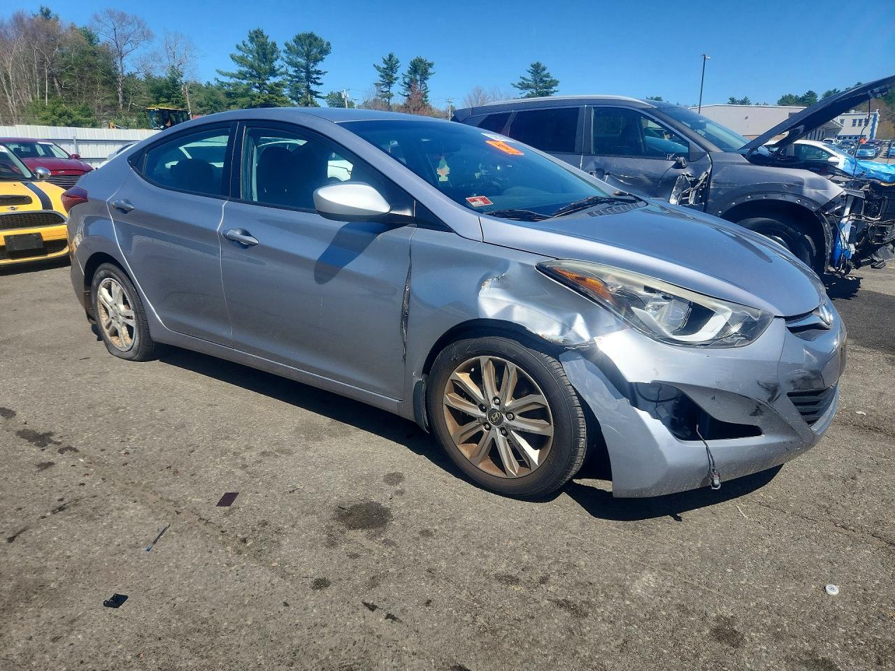 2015 HYUNDAI ELANTRA SE photo 7