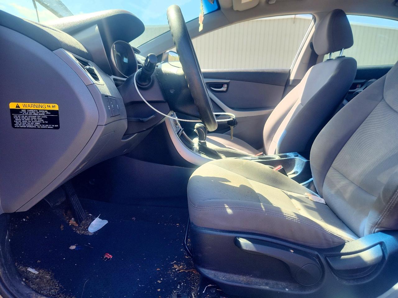 2015 HYUNDAI ELANTRA SE photo 13