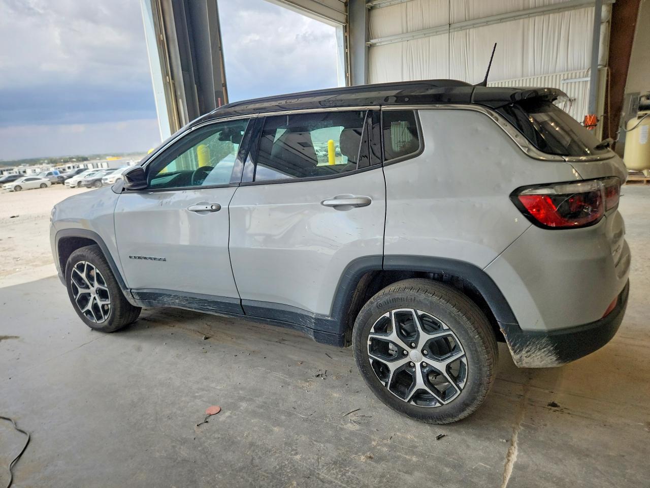 2024 JEEP COMPASS LIMITED photo 3