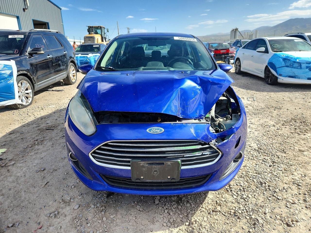 2015 FORD FIESTA SE photo 13