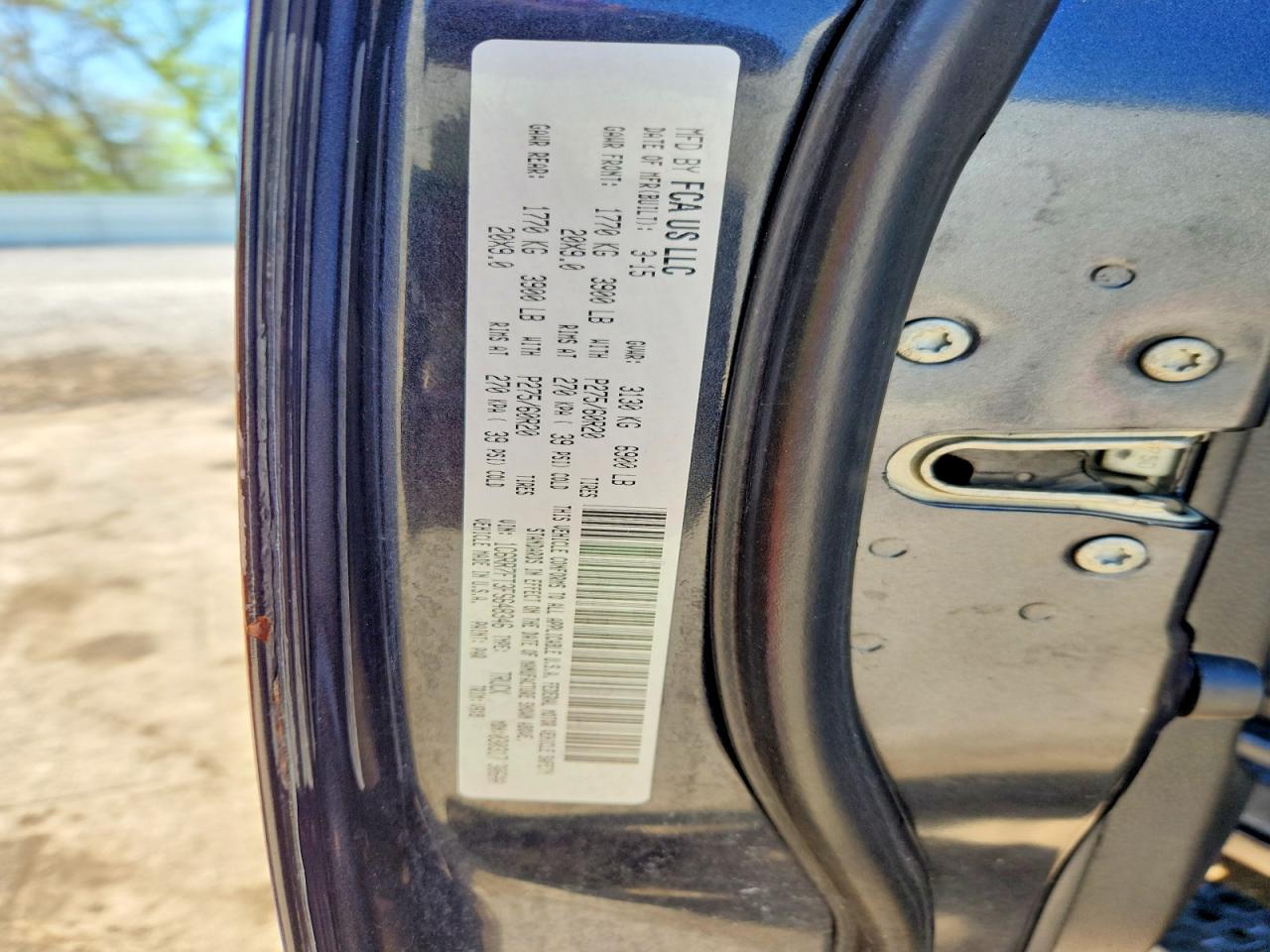 2015 RAM 1500 ST photo 12