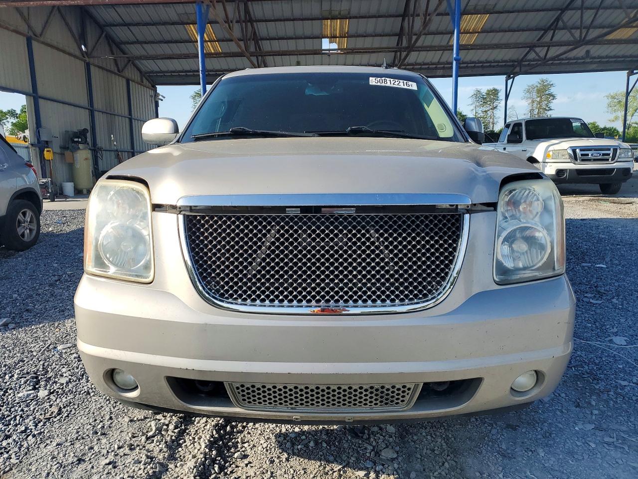 2008 GMC YUKON XL DENALI photo 9