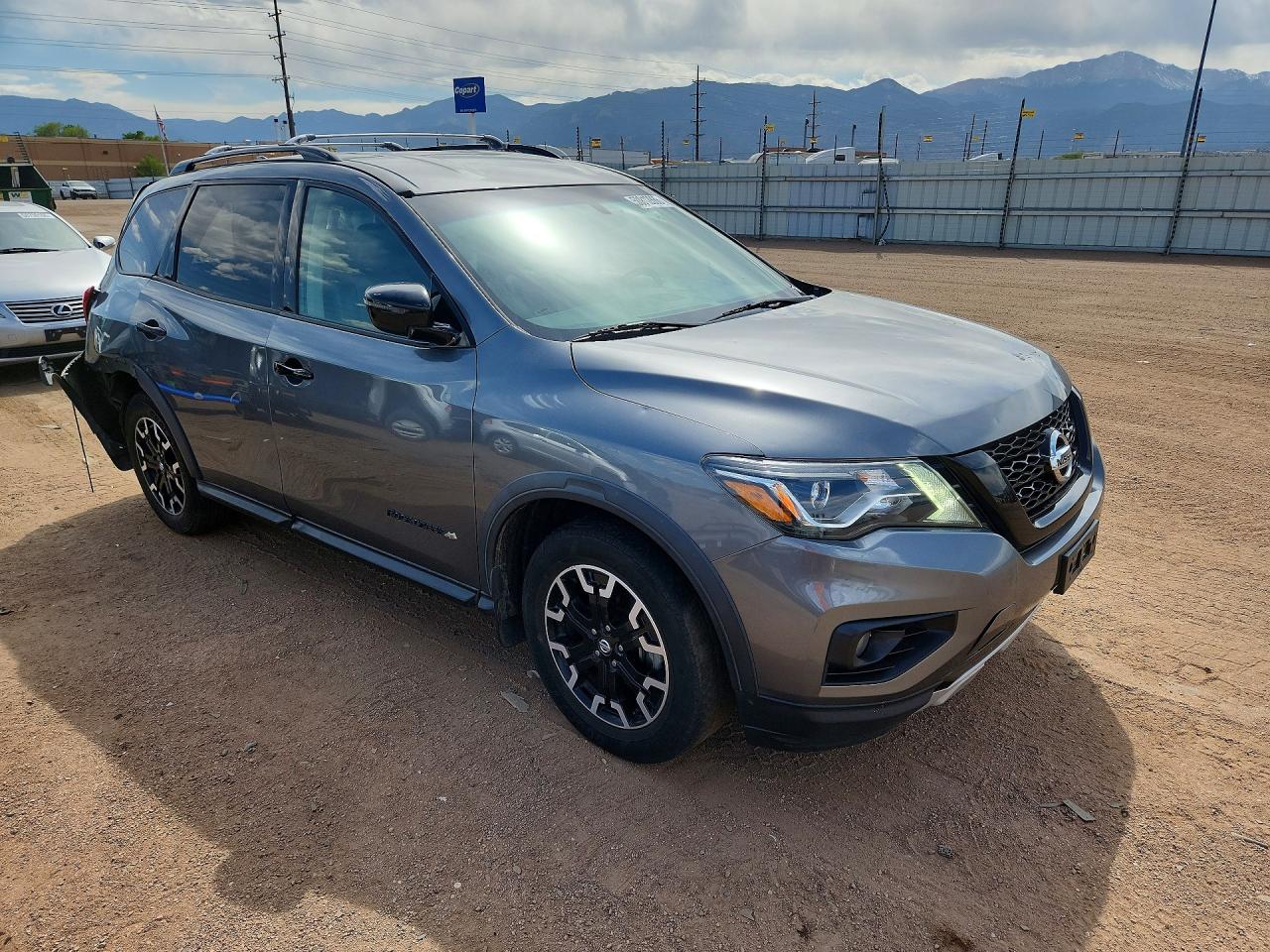 2020 NISSAN PATHFINDER SV photo 4