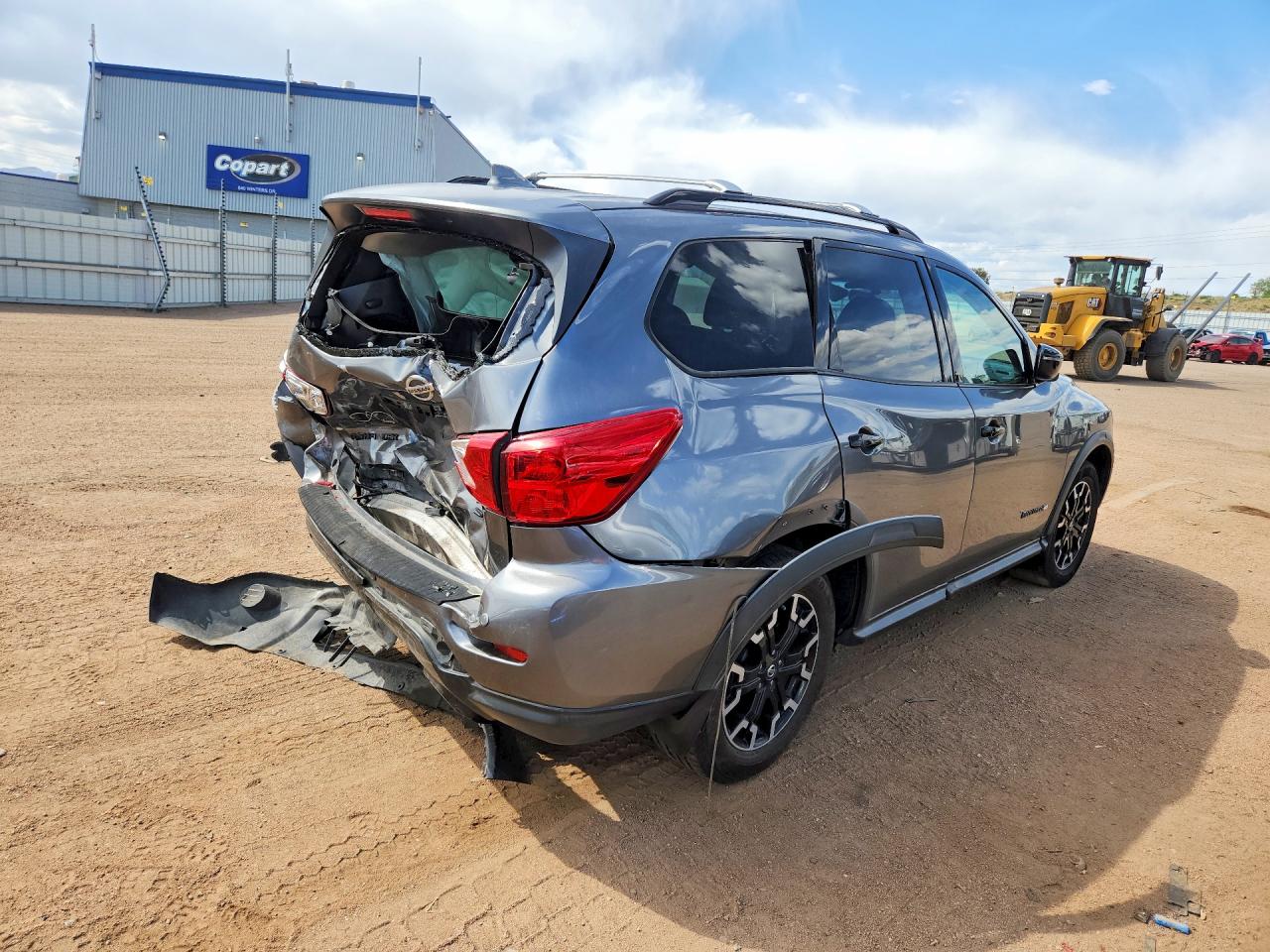 2020 NISSAN PATHFINDER SV photo 3