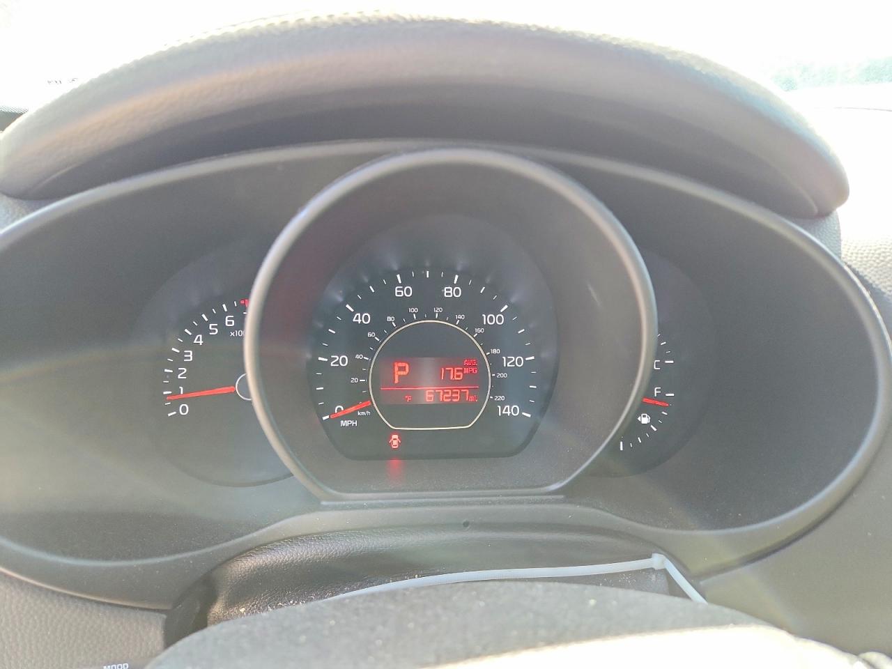 2016 KIA SOUL + photo 25