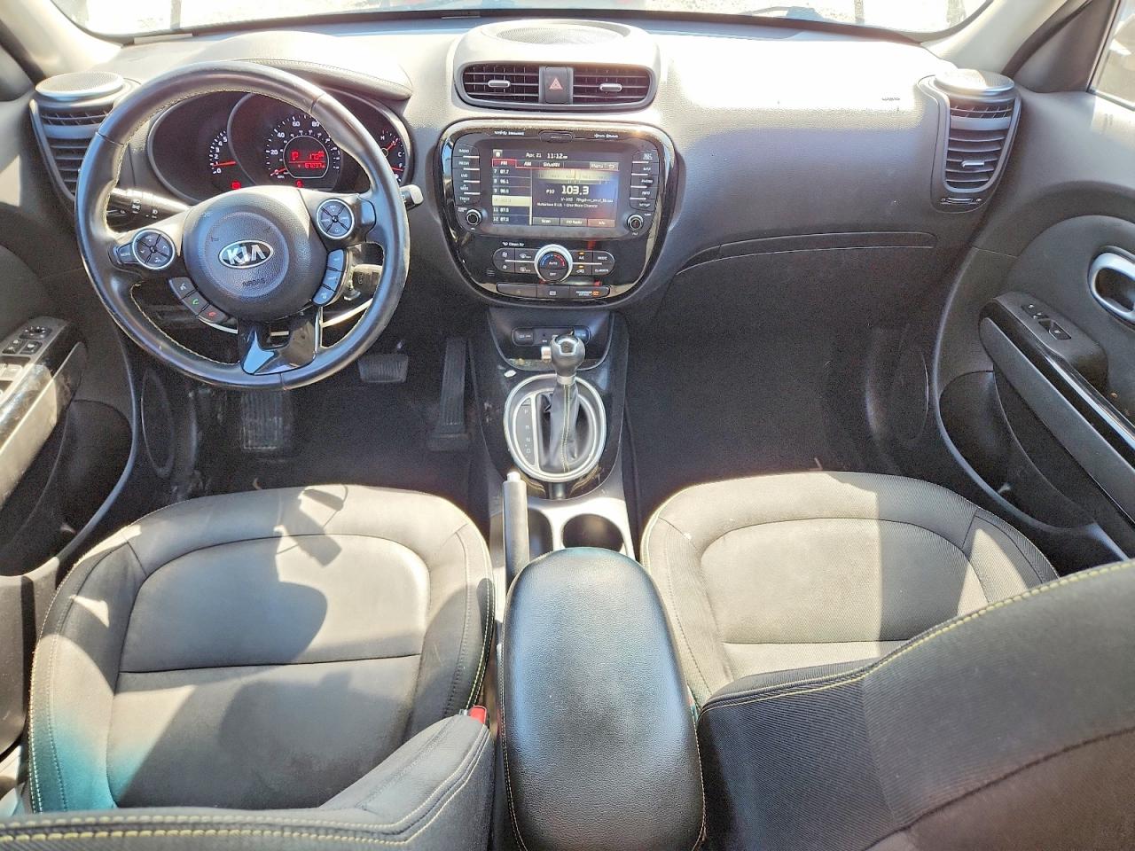 2016 KIA SOUL + photo 22