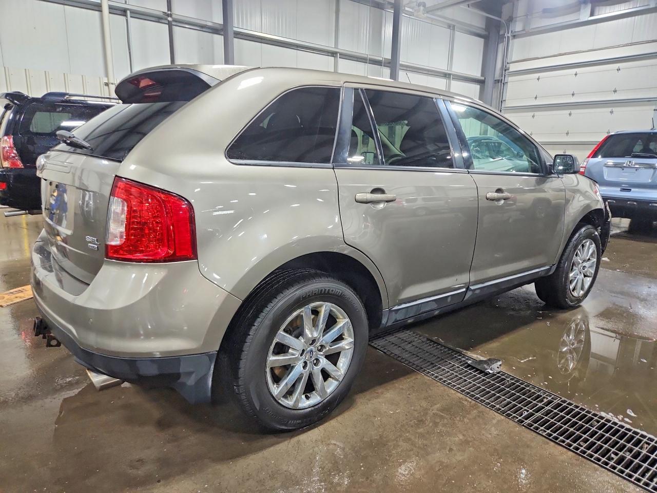 2013 FORD EDGE SEL photo 5