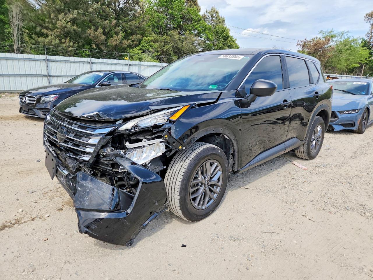2024 NISSAN ROGUE