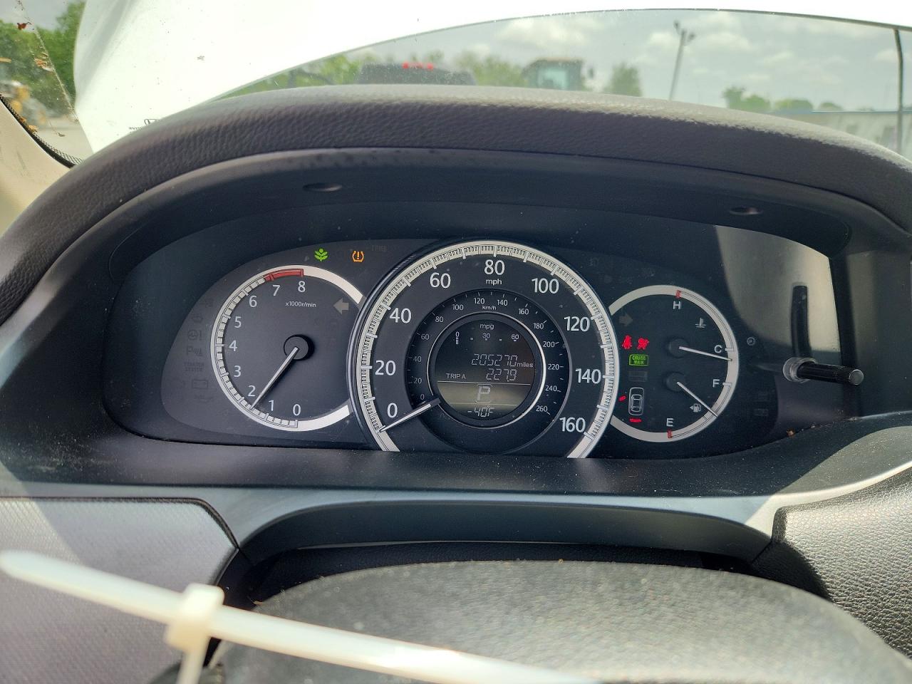 2013 HONDA ACCORD LX photo 25
